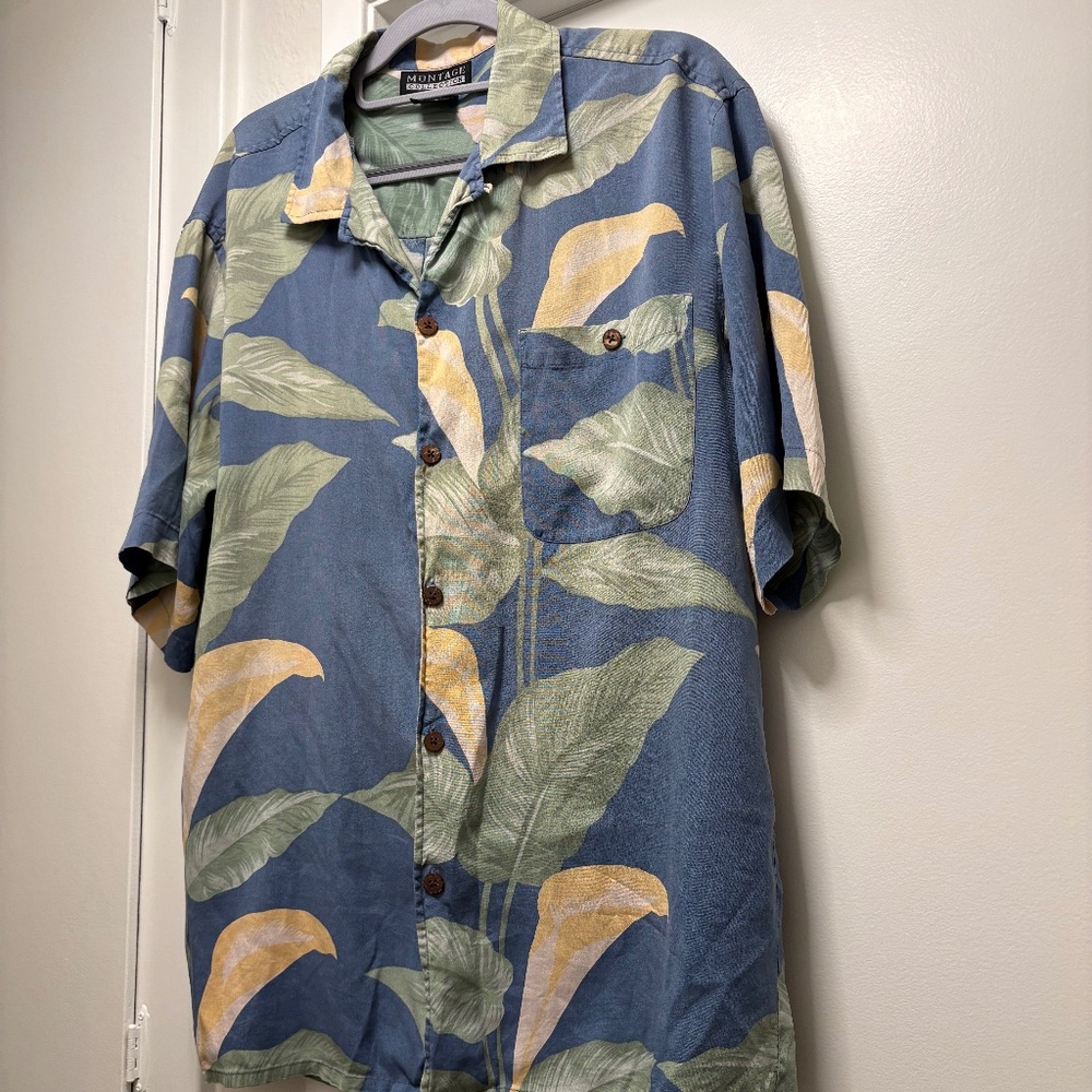 Montage Collection 100% silk aloha shirt - size medium